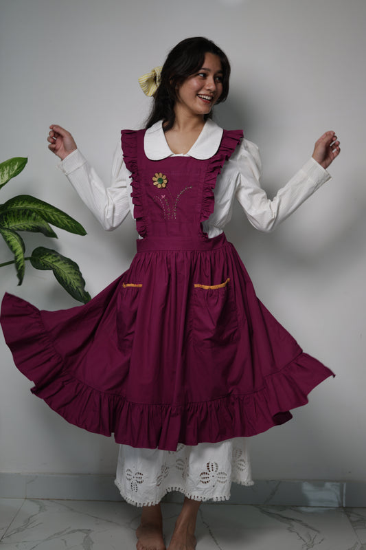 Wildberry Cottage Drape Apron