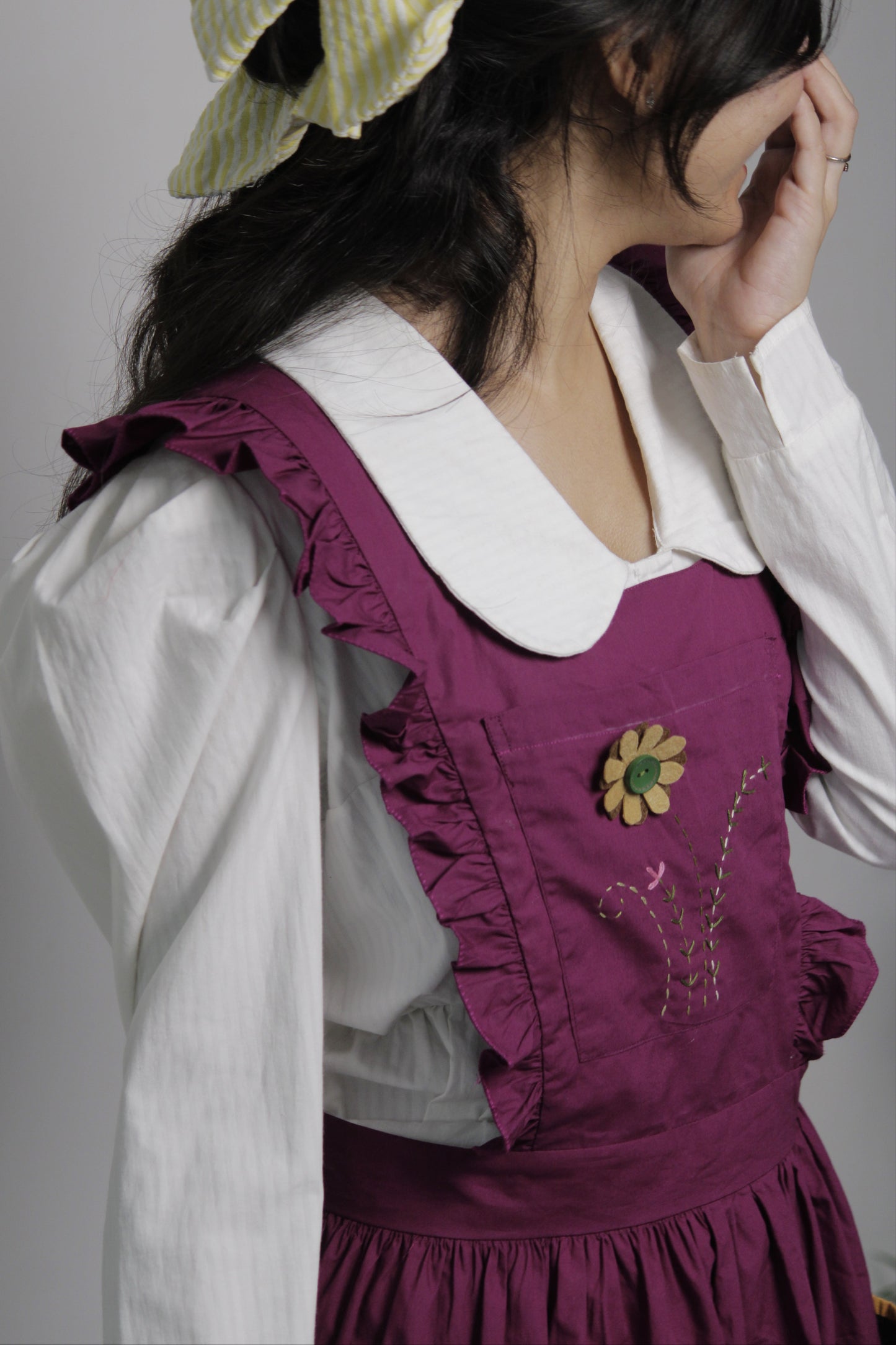 Wildberry Cottage Drape Apron