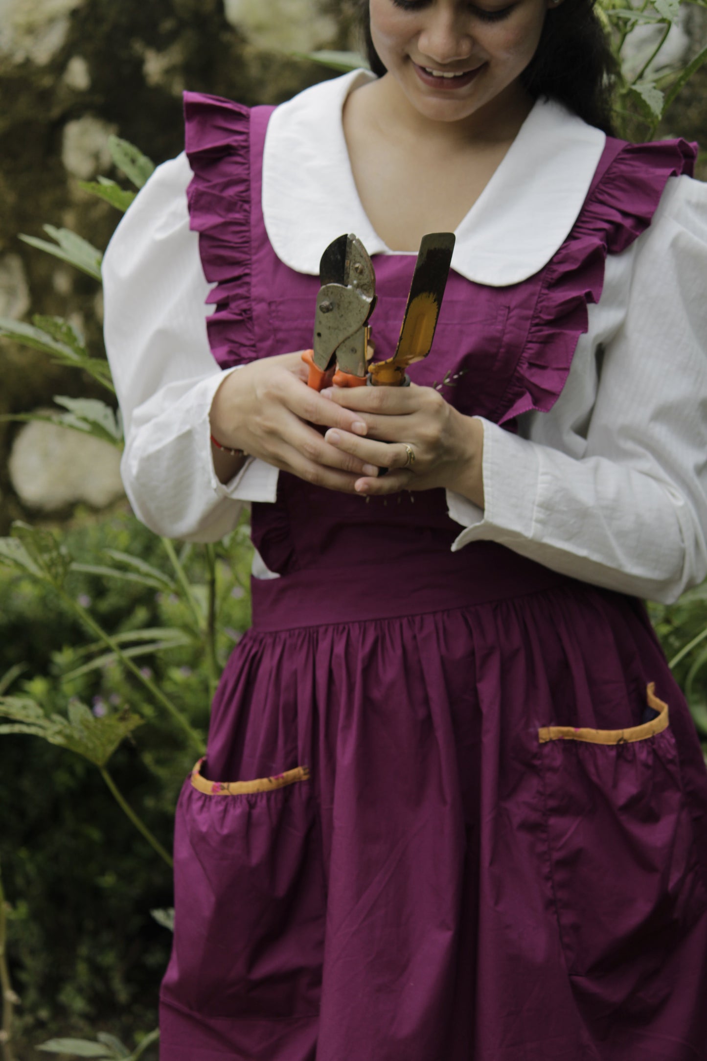 Wildberry Cottage Drape Apron